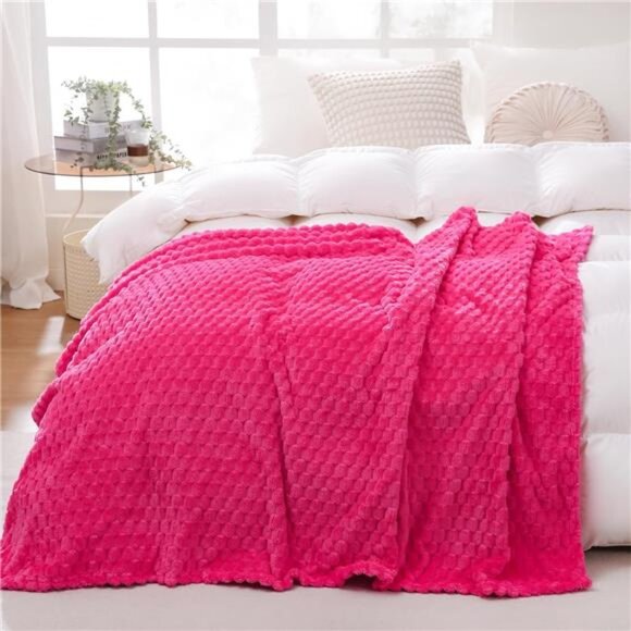hot pink throw blanket fuzzy soft plush fleece lightweight cozy couch sofa bed - Picture 4 of 7